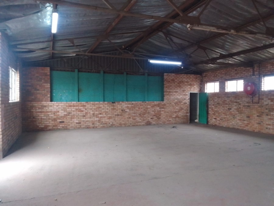To Let Commercial Property for Rent in Oos Einde North West